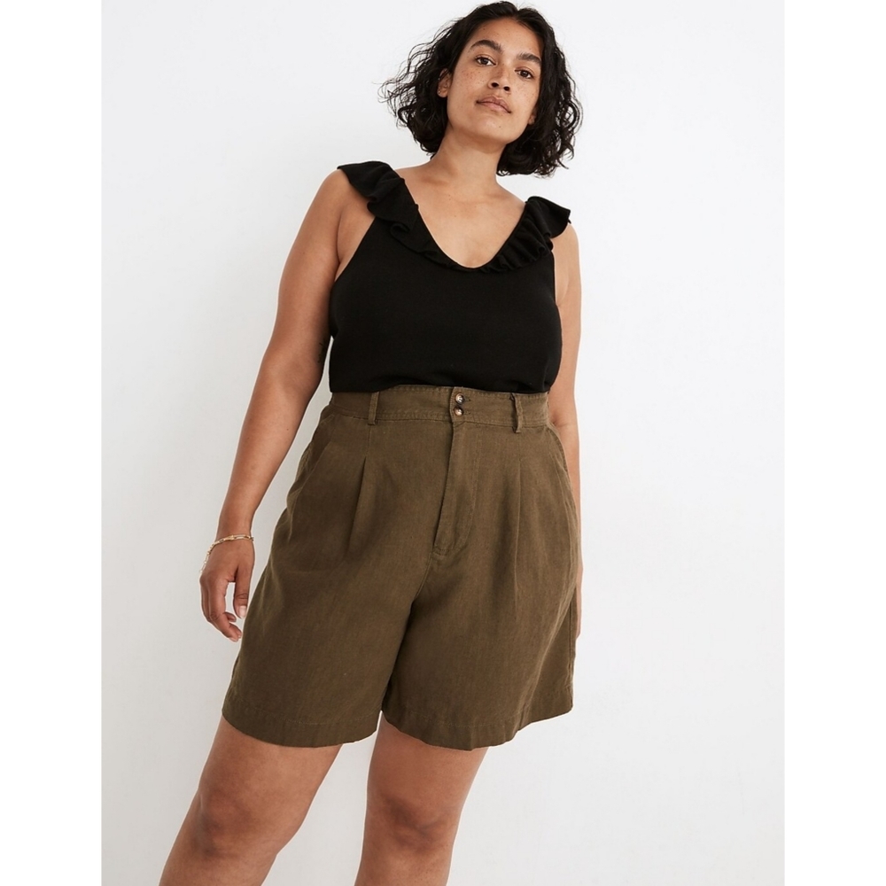 Madewell High Waist Shorts in Olive